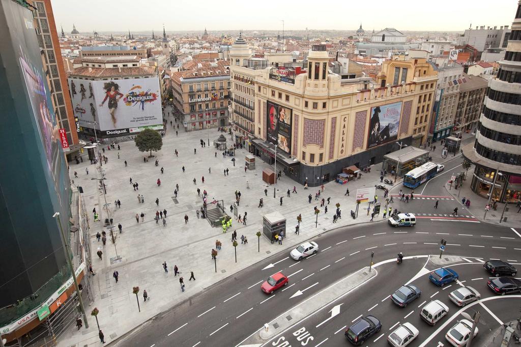 Woohoo Hostal Madrid Bagian luar foto