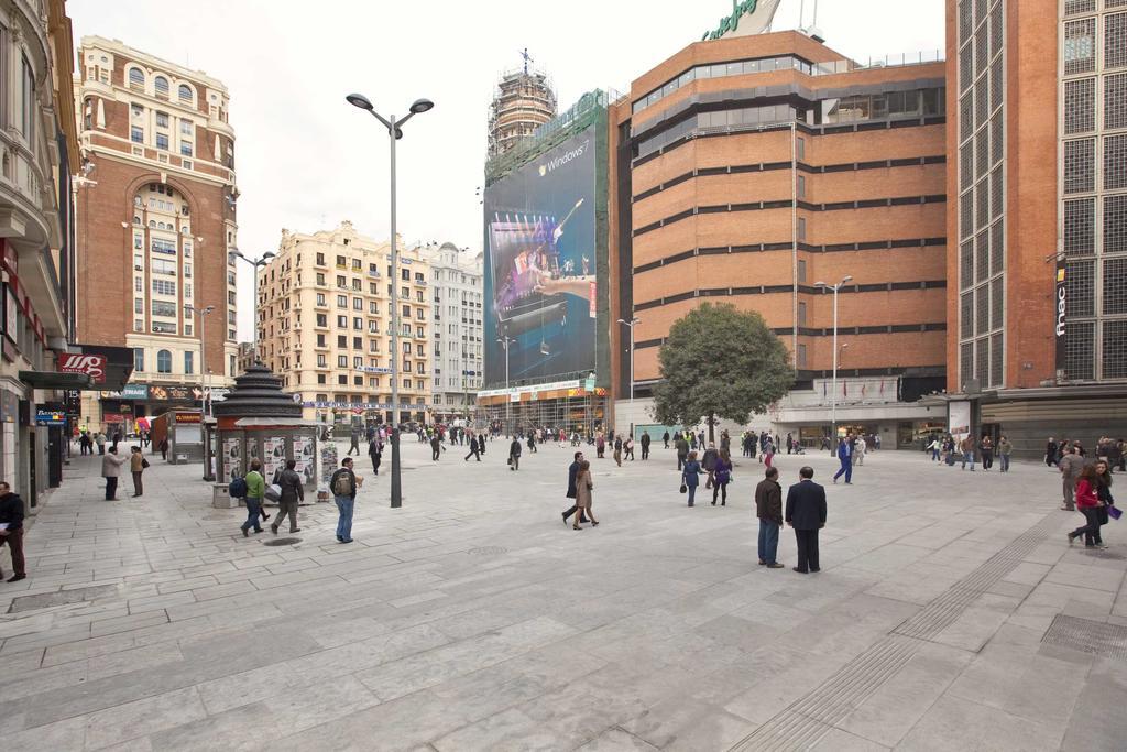 Woohoo Hostal Madrid Bagian luar foto