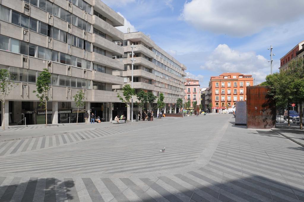 Woohoo Hostal Madrid Bagian luar foto